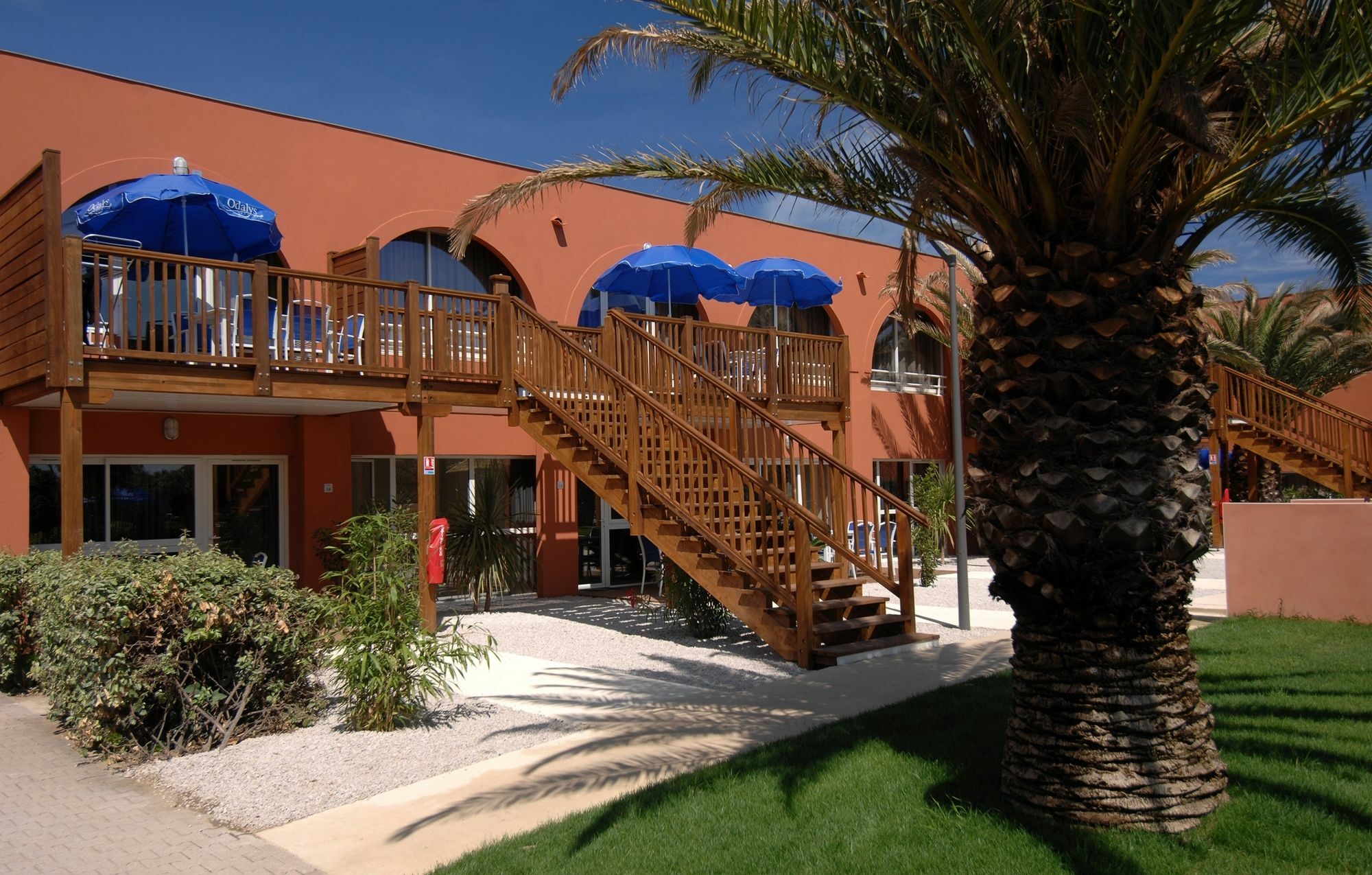 Residence Odalys Du Golfe Agde Exterior photo